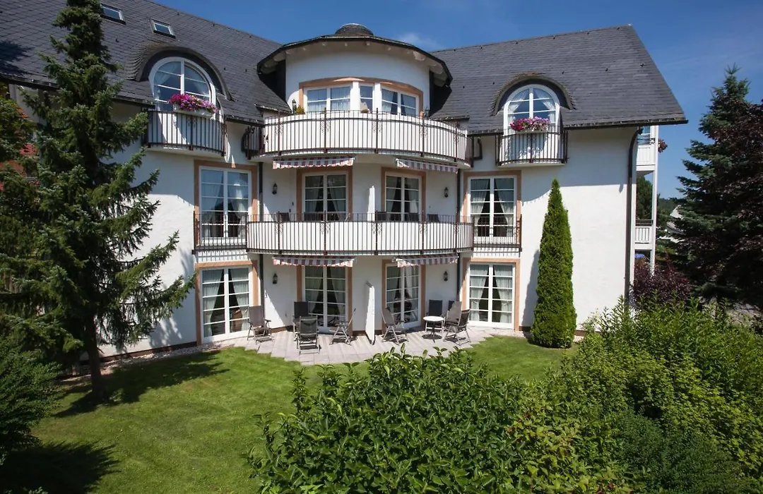 Villa Katharina Ferienwohnungen-1
